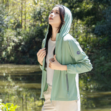 Female Retro Green