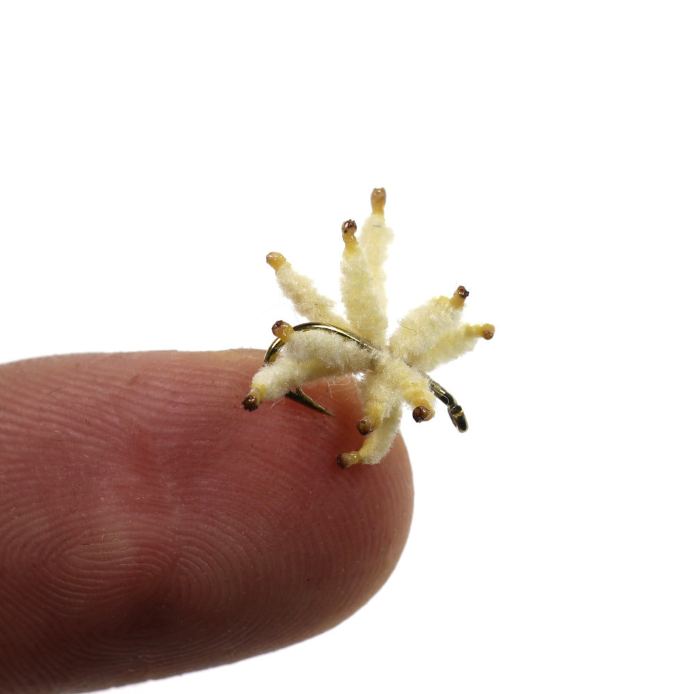 Fly Fishing White Striped Horse Moth Simulation Bread worm Artificial Bait